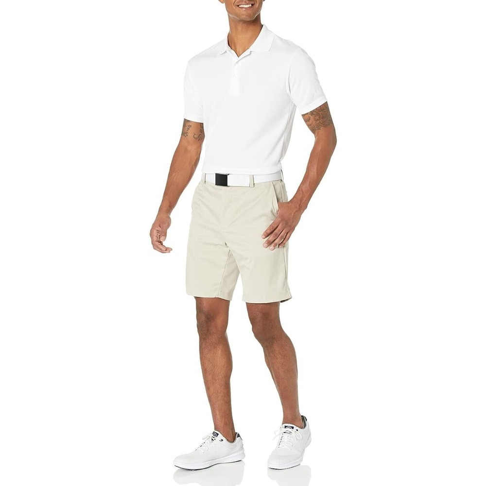 Amazon Essentials Men's Slim-Fit Stretch Golf Short, Stone color, size 40